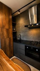 Hostly, New Boulevard Prime Stay