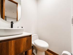 El Retiro | Forest Retreat | Peaceful Suite