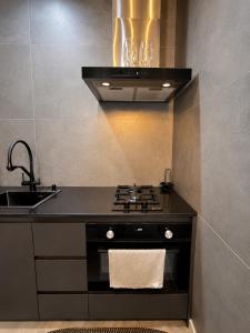 Hostly, New Boulevard Prime Stay