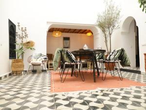 Riad Asmira