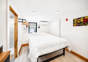 8BR Event Haven-Minutes to Top Attractions V, B, H Floors -bedrooms