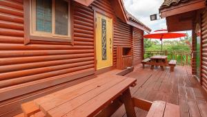 Taean loghouse pension