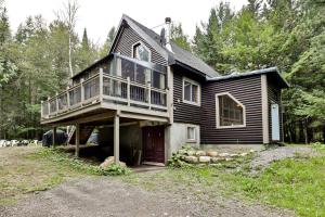 Chalet Gordon - Log Cabin Hot Tub & Lake Access