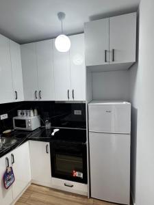 B&B EJ Saranda