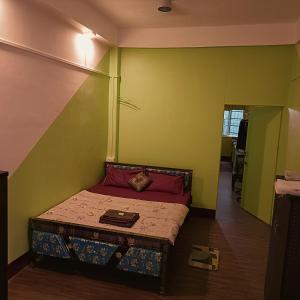 Zaku-a-guwahati homestay AC extra 300