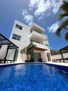 Azulea Isla Mujeres Hotel