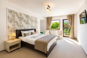 Vila Emerald Residence