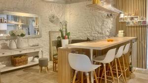 Cannes Suquet appartement cosy