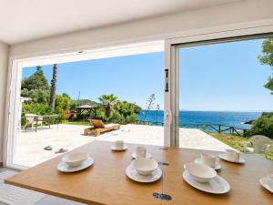 SEA La Vie Seafront Apartment, Kalogria Beach