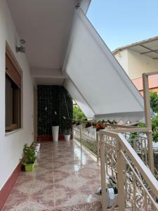 Merkaj House