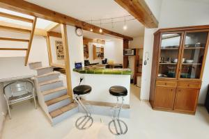 Apartment with roof terrace in Aix