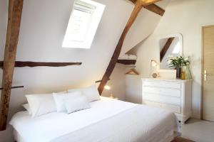 B&B / Chambres d'hotes Chambres Aux Sabots Rouges : photos des chambres