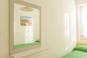 ALGHERO 2 MINUTES FROM THE BEACH, Apartment Comfort