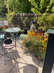 THE OLD CART HOUSE, pet friendly cottage in Garsdale near Sedbergh