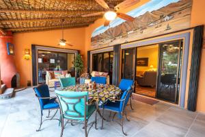 Pool house in the heart of Downtown Los Barriles