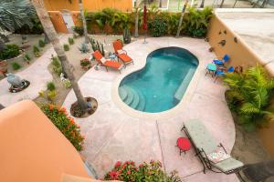 Pool house in the heart of Downtown Los Barriles