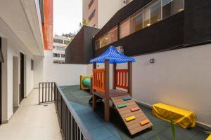 CNA502 - Apartamento central perto de tudo