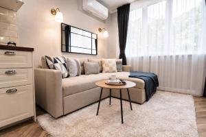 Velora-Delux apartment in the city Center-Free Parking