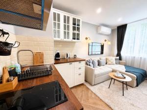 Velora-Delux apartment in the city Center-Free Parking