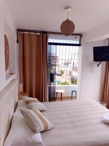 VIVEMAR PUNTA HERMOSA - Beach House Lima - Perú