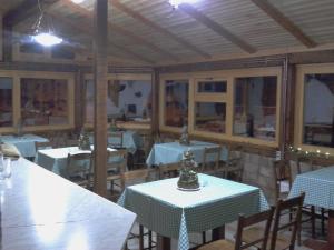 StaroplaninSki Apartments