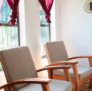 Two bedroom casita Walk to beach