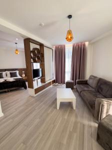 The Honeycomb Boutique Hotel