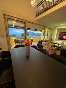 Apartments Satis