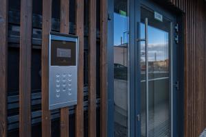 Bastionų Namai - Riverside Apartment with Self Check-in