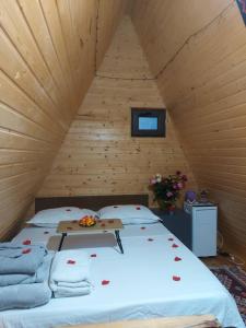 Wood Cottage