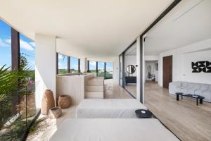 Mistiq Gardens 2