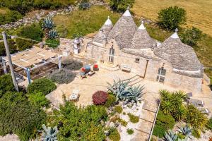 Villa Trulli Isabella by Villa Plus