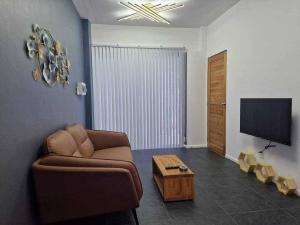 S & R Homes