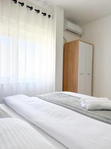 Klevi Apartments