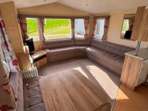 Whitby Coastal Retreat