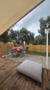 Ruina Glamping