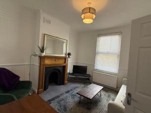 East Croydon ENTIRE HOUSE