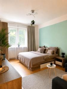 Sunny flat in center of Prague