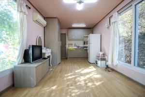 Sambatgol Pension