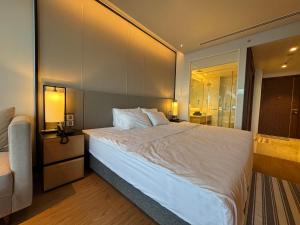Luxury ocean view studio at Soleil - Prime beachfront location