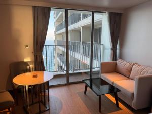 Luxury ocean view studio at Soleil - Prime beachfront location