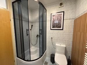 Urban escape studio apartment - Zagreb, Downtown with own parking spot in the garage