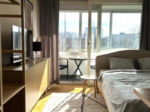 Urban escape studio apartment - Zagreb, Downtown with own parking spot in the garage