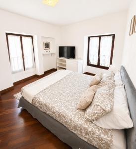 Moniga Castle Apartment