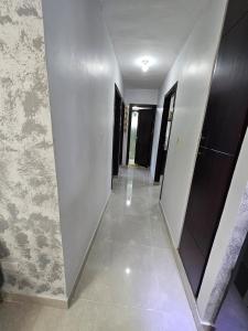 Modern apartment 20 minutes from the airport