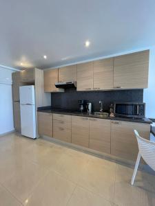 Residencias Mirador en Naiguatá, Puerto Azul