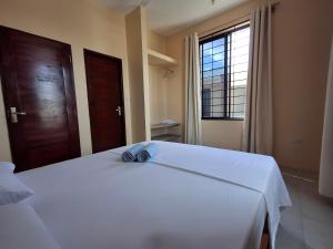 Stunning 2BR in Dar Beach, Dining, Transit Nearby apt 8
