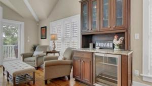 5 32nd Avenue by AvantStay