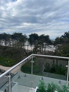Baltic Room Hevenia apartament premium przy plaży z tarasem widokowym na otwarte morze