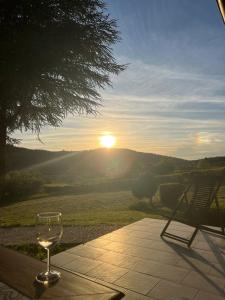 Maison de campagne - magnifique vue sur les collines du Morvan